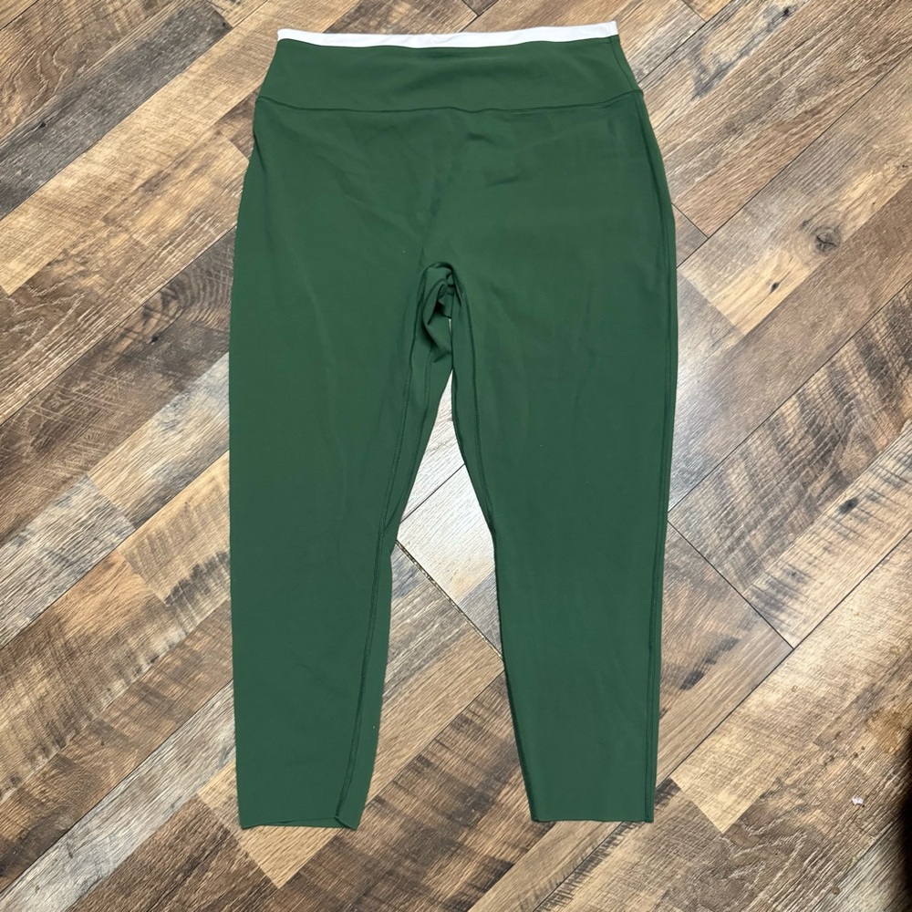 Women's Forest Green High-Waisted Leggings